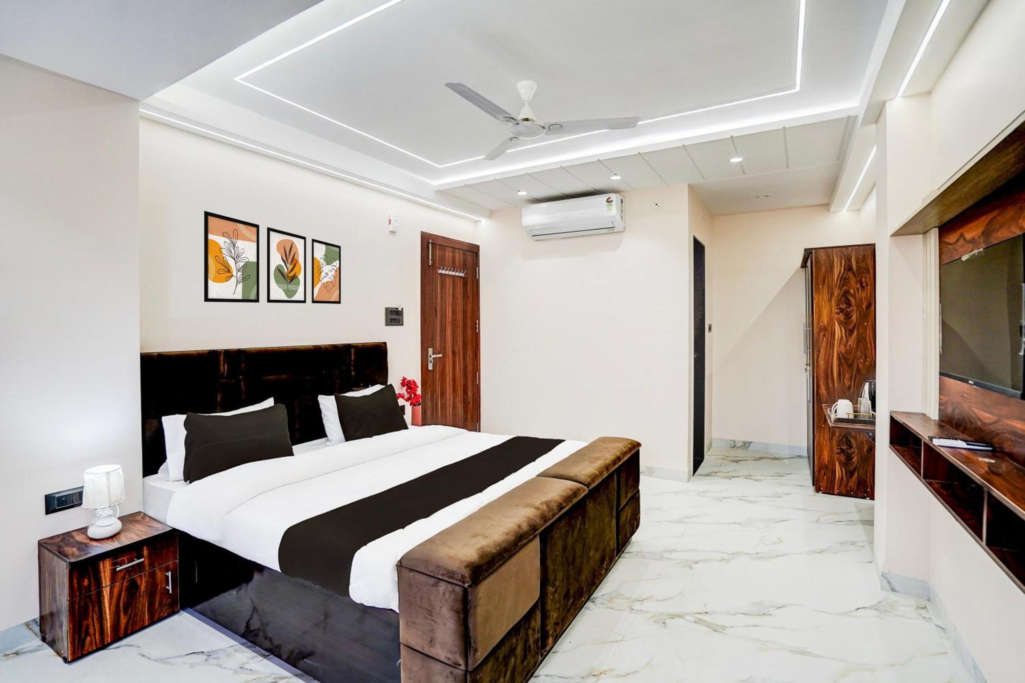Super Collection O Ganeshpuri Hotel *